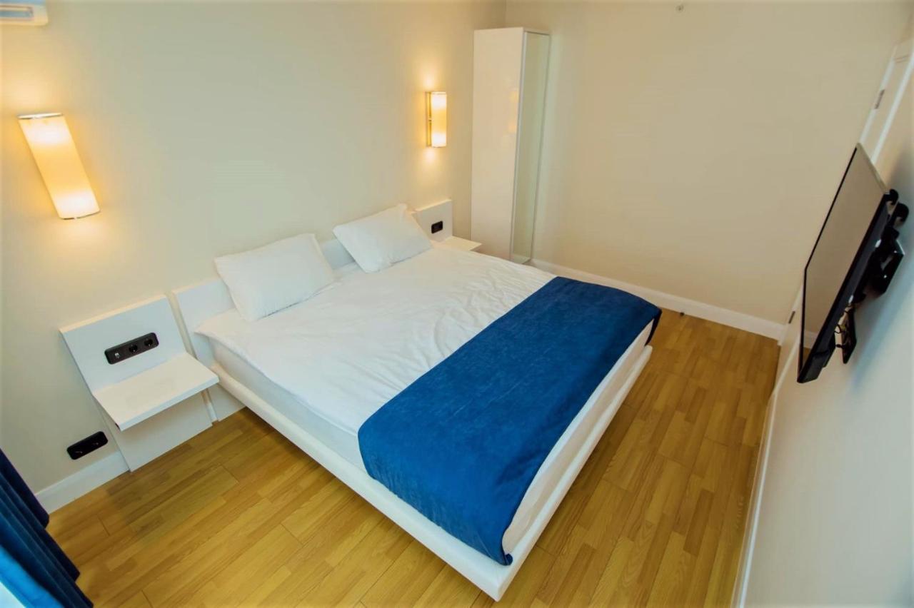 Deluxe Orbi City Beach Side&Sea View Aparthotel Batumi Exterior foto